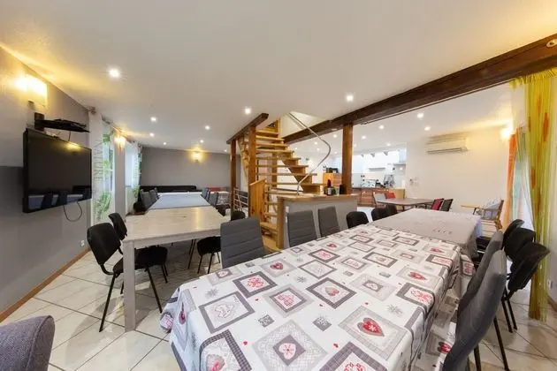 Exclusive Ev, Banyolu/Duşlu (Le Cerisier)