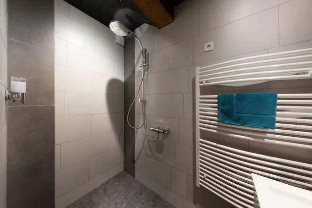 Luxury Ev, Özel Banyo (Le Domaine du Verger)