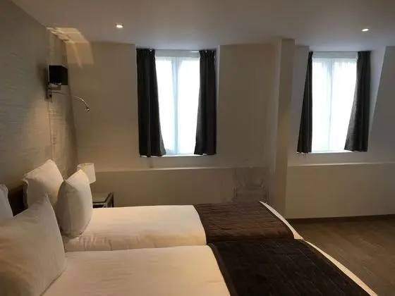 Deluxe İki Ayrı Yataklı Oda
