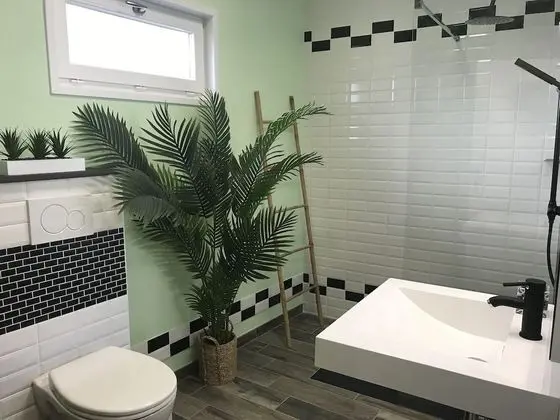 Üç Kişilik Oda (1)