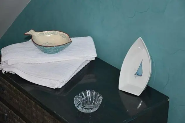 Tek Büyük veya İki Ayrı Yataklı Oda, Ortak Banyo (Bretagne)