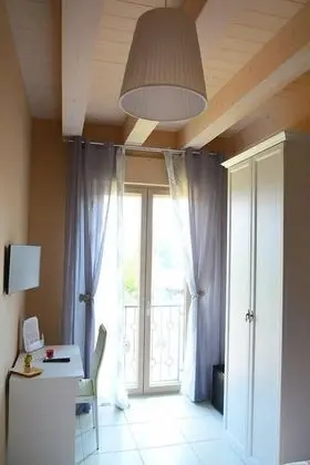 Comfort Tek Büyük veya İki Ayrı Yataklı Oda, Engellilere Uygun, Bahçeli