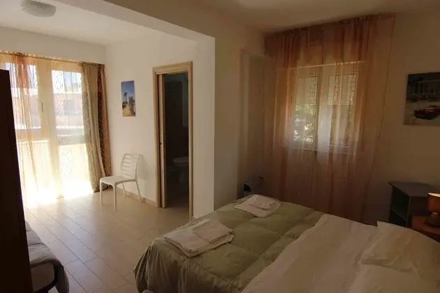 Tek Büyük Yataklı Oda