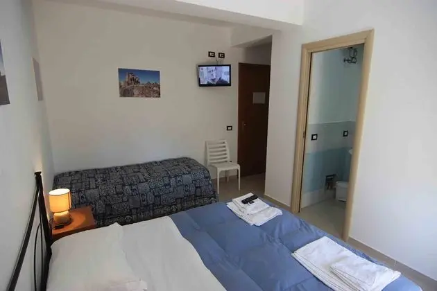 Tek Büyük Yataklı Oda