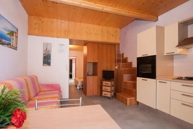 Comfort Apart Daire, 2 Yatak Odası, Mutfak, Plaj Manzaralı