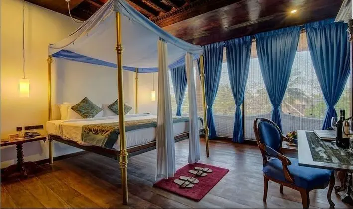 Çatı Katı Süiti (Penthouse)