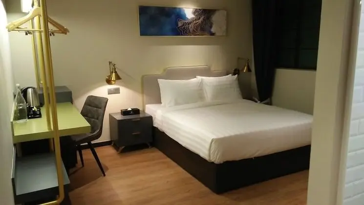Counselor Room (Queen)