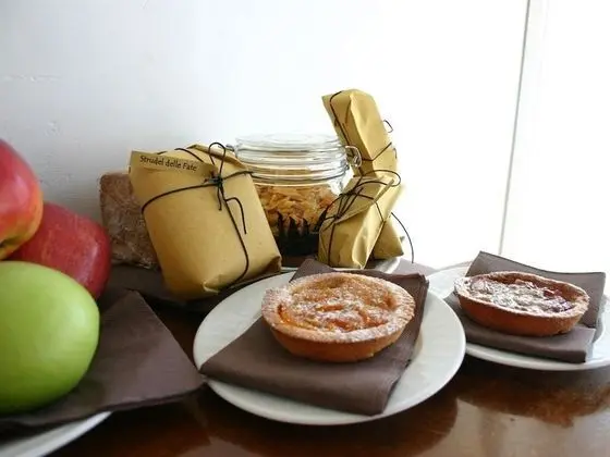 Deluxe Tek Büyük Yataklı Oda, Banyolu/Duşlu, Şehir Manzaralı (Borgo Pio)