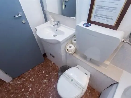 Superior Tek Büyük Yataklı Oda, Sıcak Su Küveti, Şehir Manzaralı (Celio)