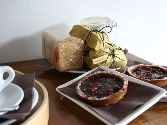 Superior Tek Büyük Yataklı Oda, Sıcak Su Küveti, Şehir Manzaralı (Celio)