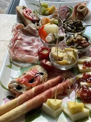 Romantic Stüdyo Süit, 1 Büyük (Queen) Boy Yatak, Jakuzi, Zemin Kat (Staterlizia)