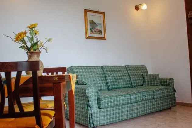 Apart Daire, Bahçe Manzaralı