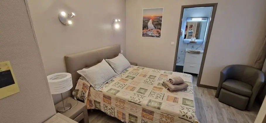 Tek Büyük Yataklı Oda