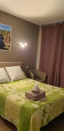 Tek Büyük Yataklı Oda