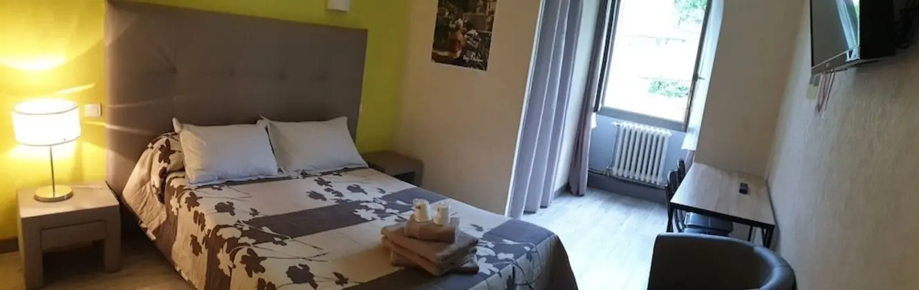 Tek Büyük Yataklı Oda