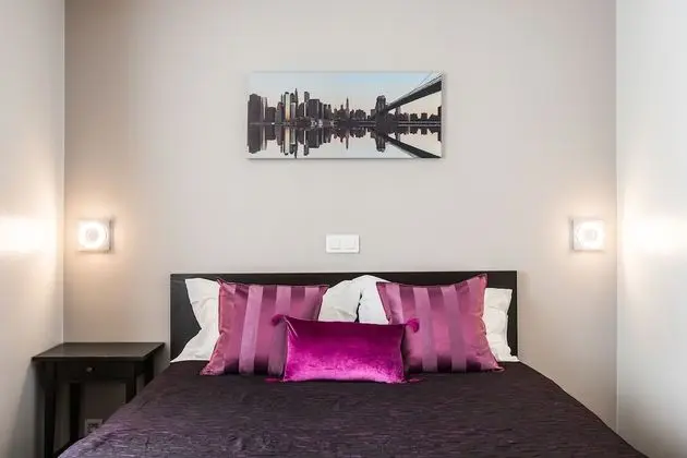 Comfort Tek Büyük Yataklı Oda
