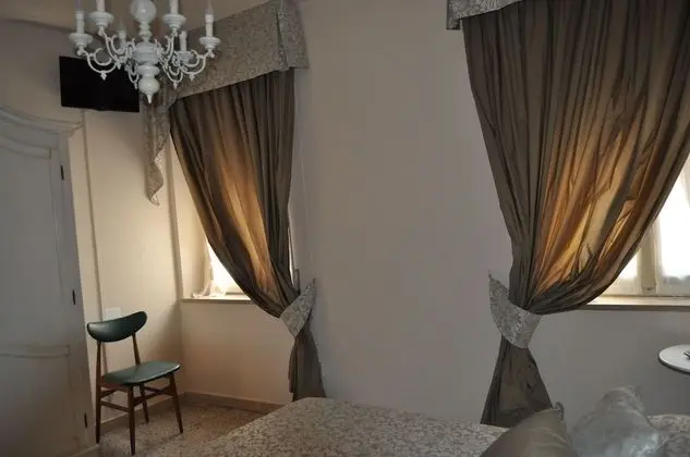 Tek Büyük Yataklı Oda (with extra bed)