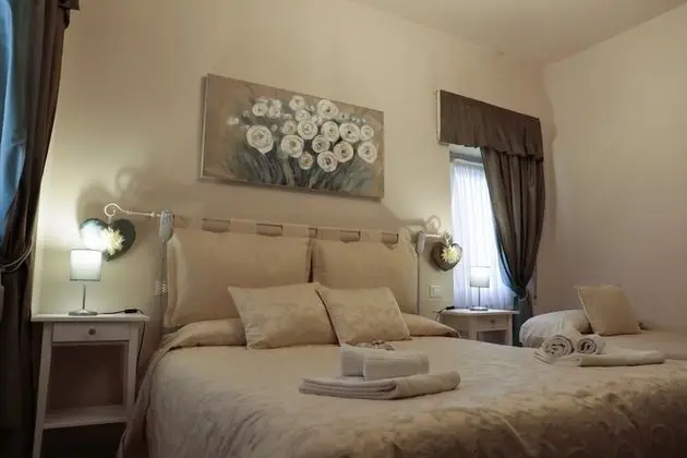 Tek Büyük Yataklı Oda (with extra bed)