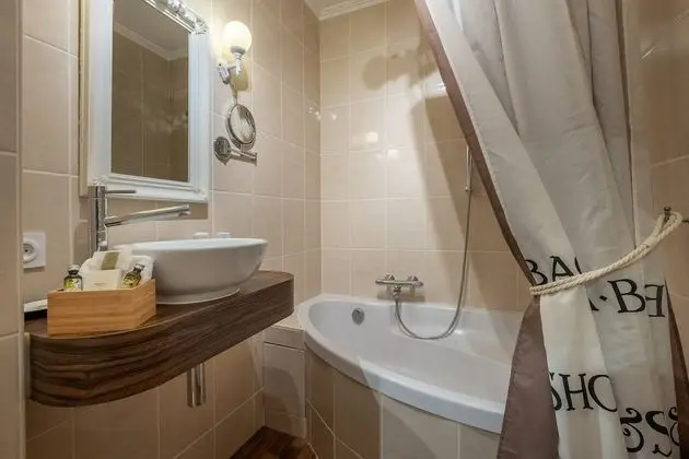 Tek Büyük Yataklı Oda (Manoir située à l'étage)