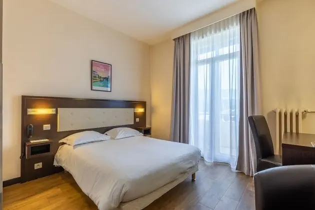 Tek Büyük Yataklı Oda (+ bon cadeau restaurant)