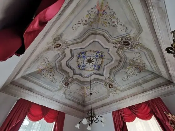 Luxury Süit, Sigara İçilmez