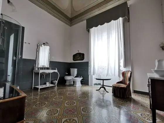 Luxury Süit, Sigara İçilmez