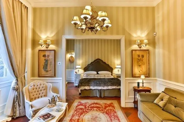 Junior Süit (Giardini)