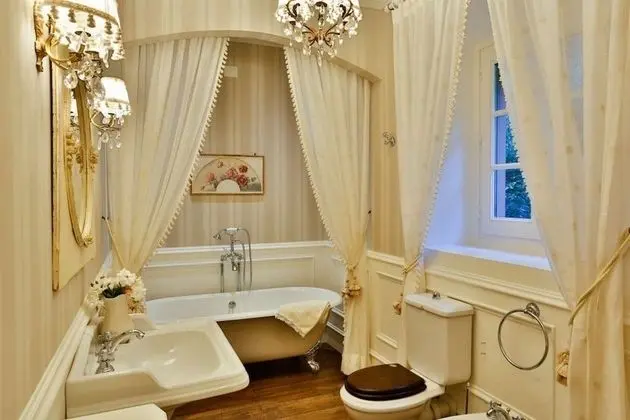 Junior Süit (Piscina)