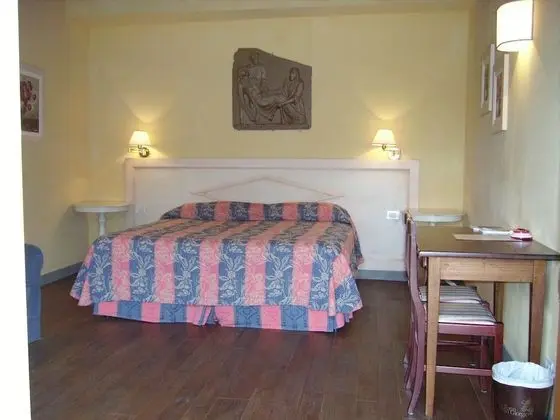 Classic Tek Büyük Yataklı Oda, Özel Banyo, Tepe Manzaralı