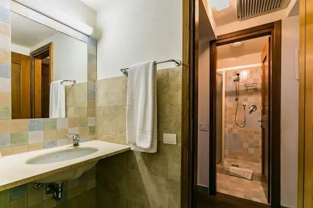 Classic Üç Kişilik Oda, Özel Banyo, Bahçe Manzaralı