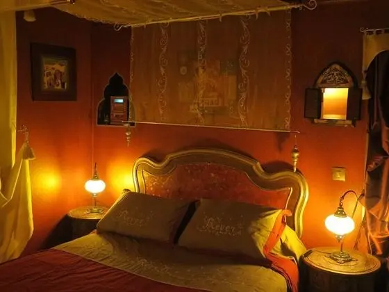 Tek Büyük Yataklı Oda, 1 Çift Kişilik Yatak, Sigara İçilmez