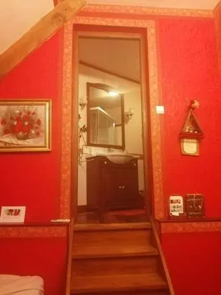 Üç Kişilik Oda, Birden Çok Yatak, Sigara İçilmez