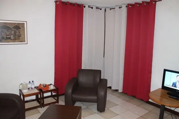 Family Stüdyo, Havuz Manzaralı