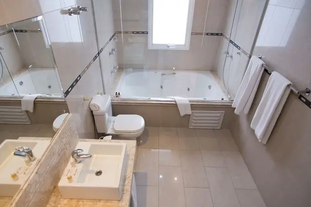 Premium Oda, Sıcak Su Havuzu