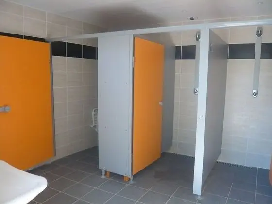 Büyük Yataklı Tek Kişilik Oda