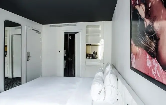 Üç Kişilik Oda (Privilege)