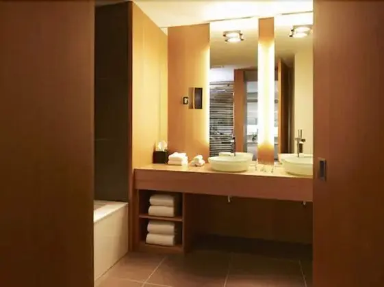 Luxury Oda, 2 Büyük (Queen) Boy Yatak (Prestige)