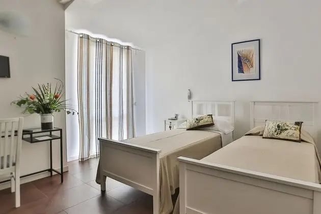 İki Ayrı Yataklı Oda, Kısmi Deniz Manzaralı