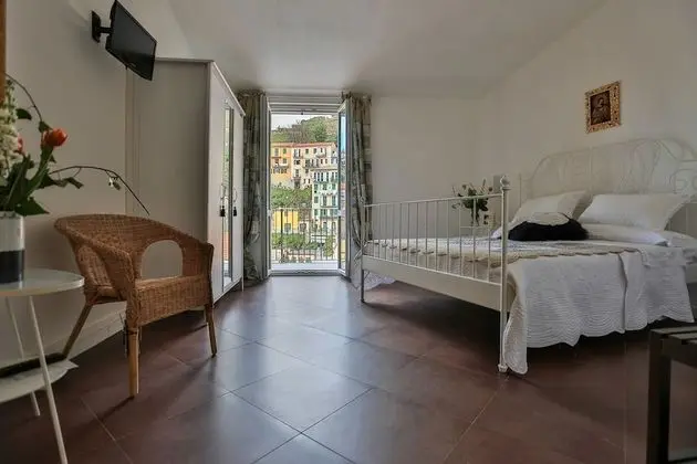 Tek Büyük Yataklı Oda, Balkon, Şehir Manzaralı