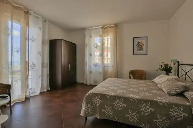 Tek Büyük Yataklı Oda, Teras, Deniz Manzaralı