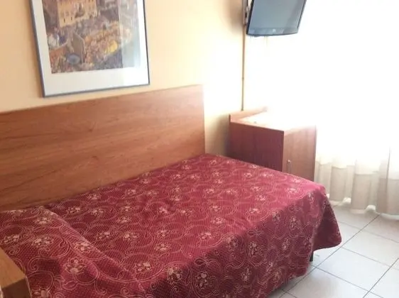 Tek Kişilik Oda