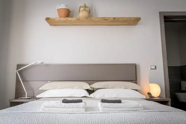 Design Tek Büyük Yataklı Oda, Birden Çok Yatak, Banyolu/Duşlu, Şehir Manzaralı (Porta Rudiae)