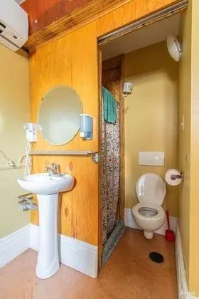 Economy Oda, Özel Banyo