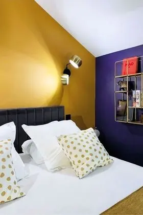 Classic Tek Büyük Yataklı Oda