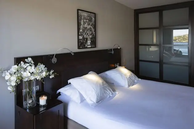 Luxury Tek Büyük Yataklı Oda, Balkon, Deniz Manzaralı