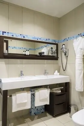 Luxury Tek Büyük Yataklı Oda, Balkon, Deniz Manzaralı