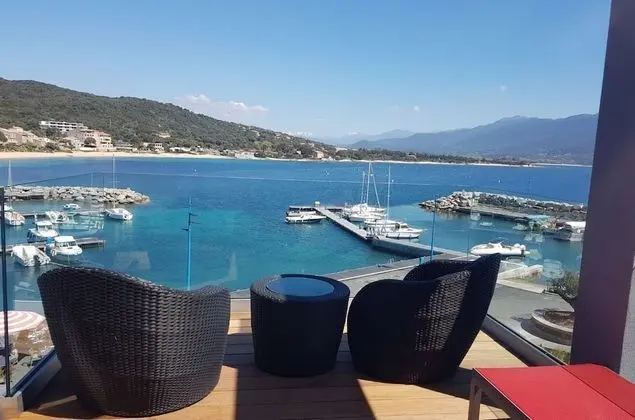 Süit, Deniz Manzaralı