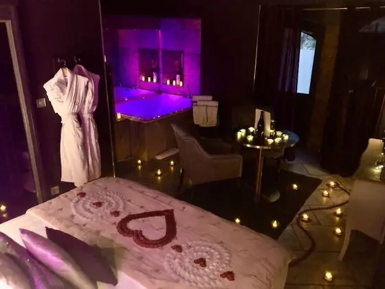 Deluxe Tek Büyük Yataklı Oda, 1 En Büyük (King) Boy Yatak (Gargouille)