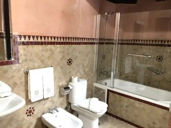 Honeymoon Süit, Birden Çok Yatak, Sigara İçilmez, Avlu Manzaralı