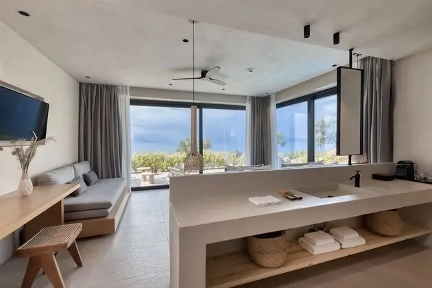 Junior Suite, 1 Bedroom, Private Pool, Sea View